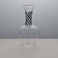 Kleine Vase aus Glas